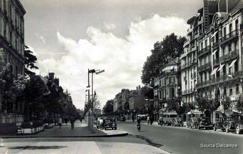 49 Angers Boulevard du Marechal Foch I.jpg